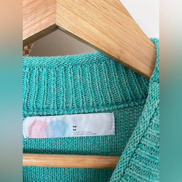 FP Beach Andy Pullover Kelly Green Sweater, Cropped, Boxy Oversized - Picture 4 of 5